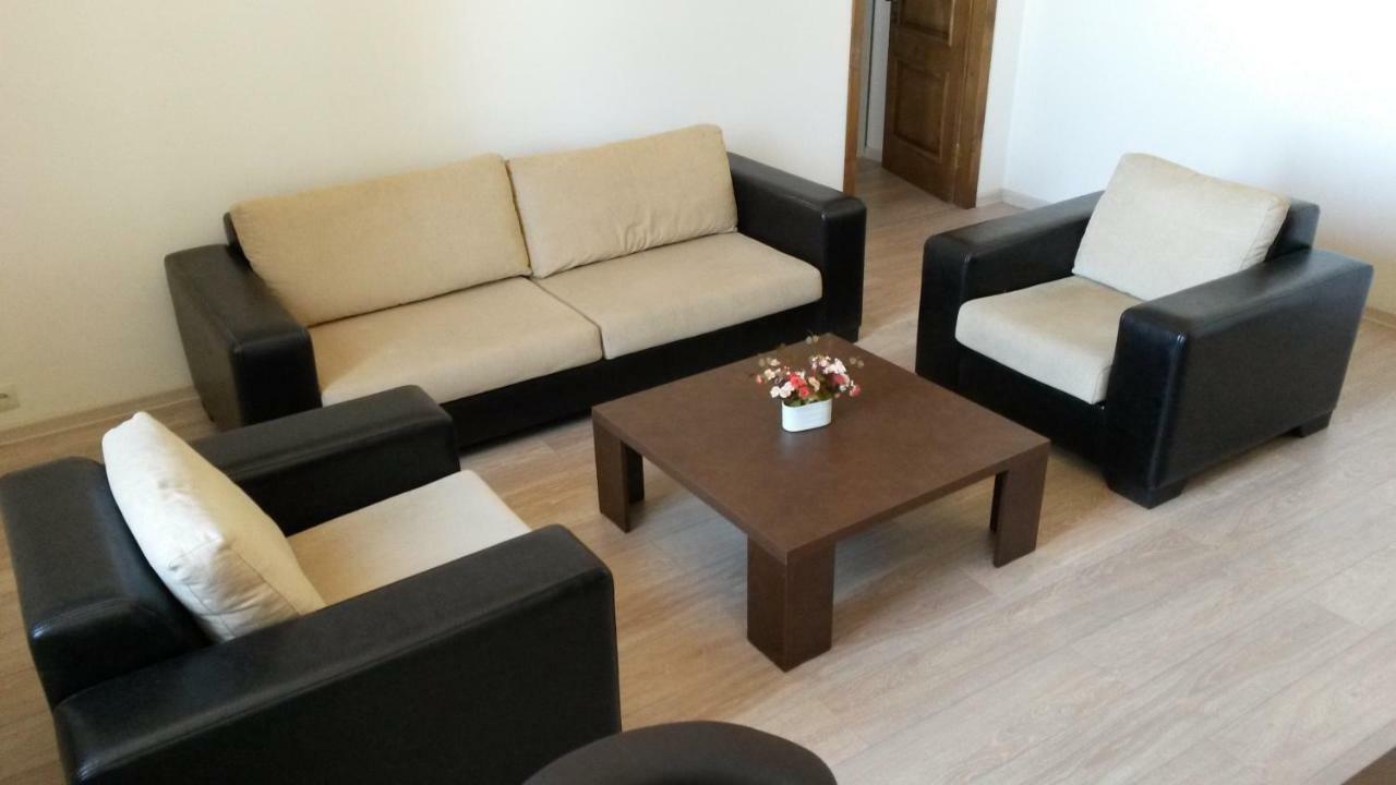 City View Apartment On Gorgiladze 1 Batumi Ngoại thất bức ảnh